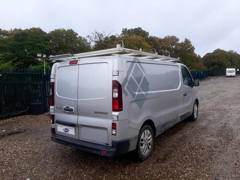 2017 RENAULT TRAFIC LL29 ENERGY DCI 125 SPORT NAV VAN