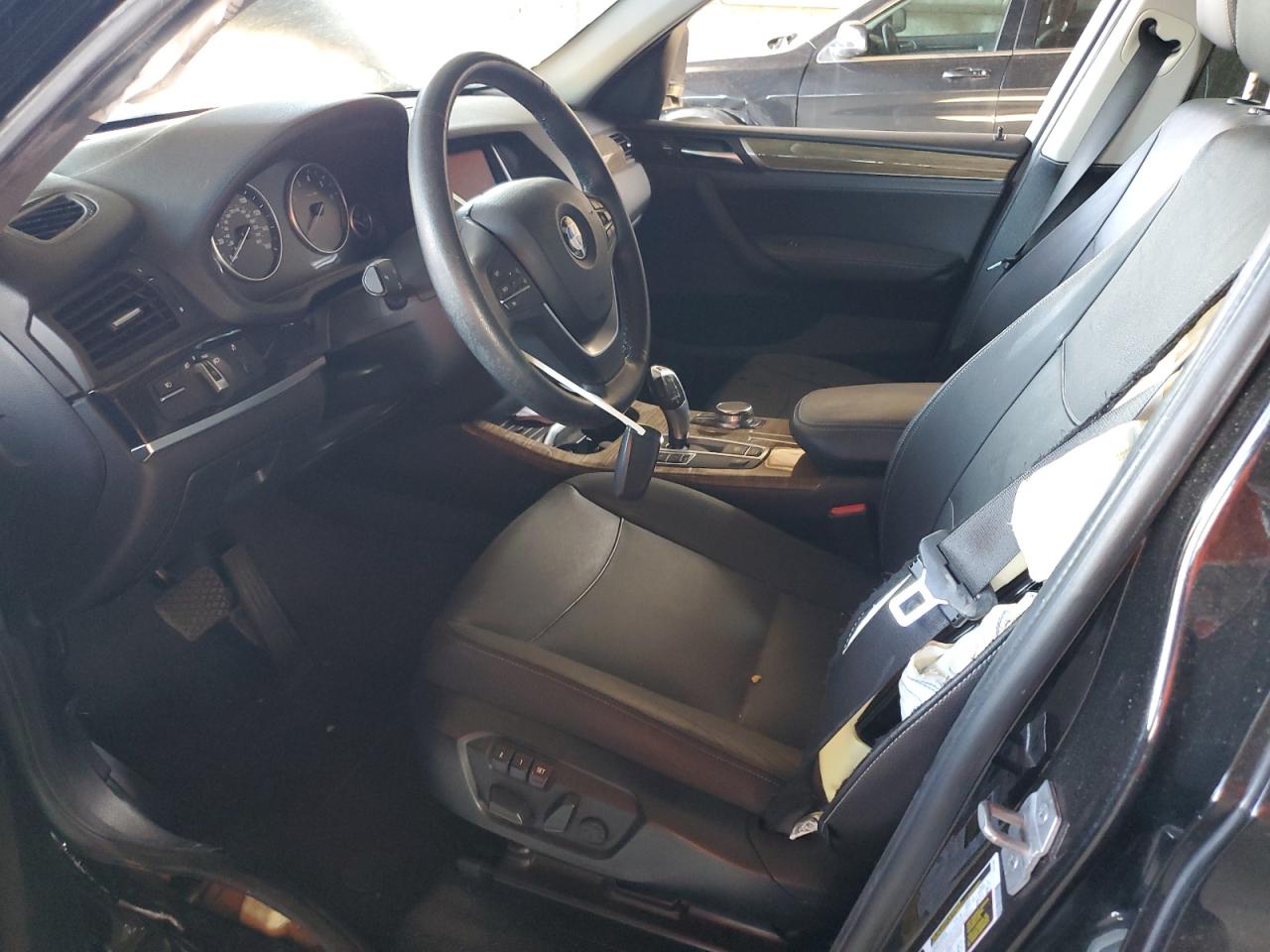 2017 BMW X3 Sdrive28I VIN: 5UXWZ7C30H0V88958 Lot: 89690485