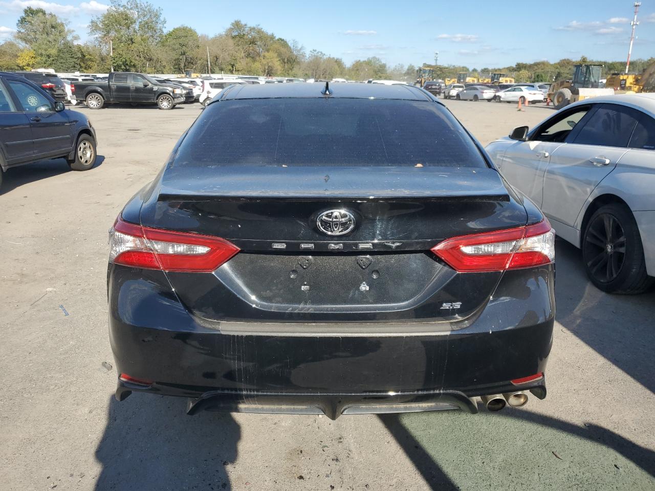 2020 Toyota Camry Se VIN: 4T1J11AK4LU885609 Lot: 85699115