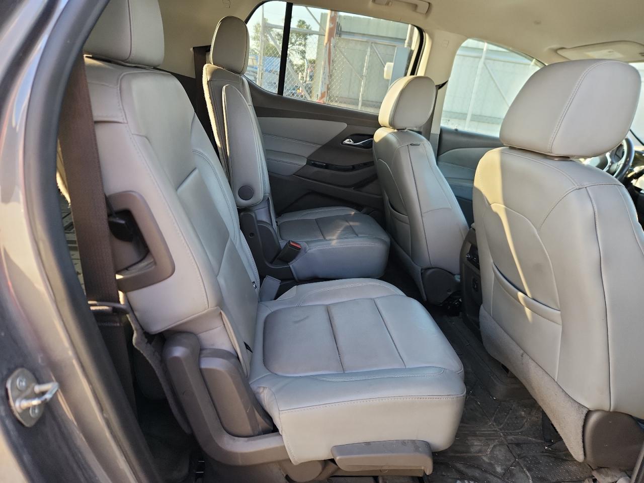 2019 Chevrolet Traverse Lt VIN: 1GNERHKW1KJ221347 Lot: 85147355