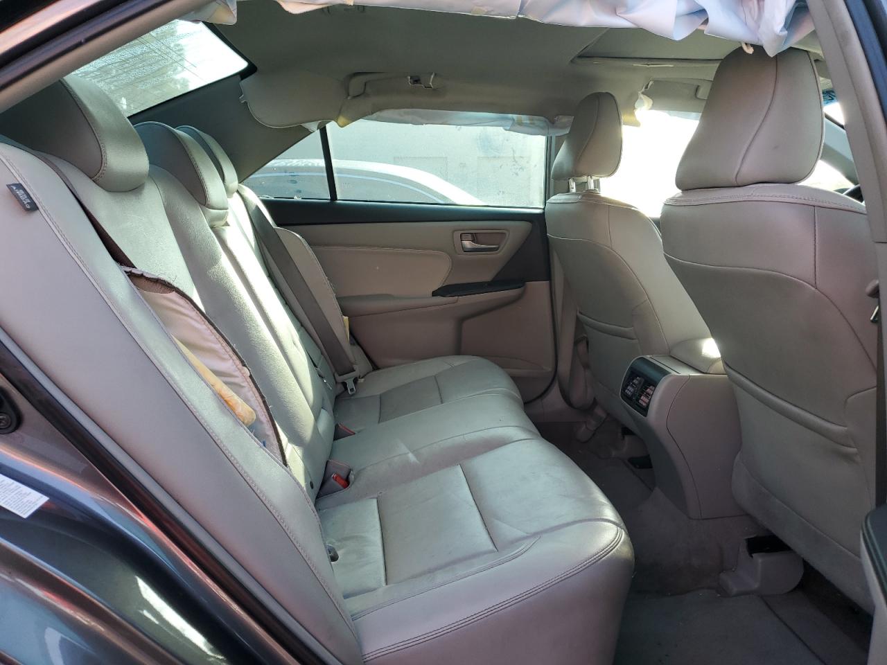 2015 Toyota Camry Hybrid VIN: 4T1BD1FK1FU172966 Lot: 84071465