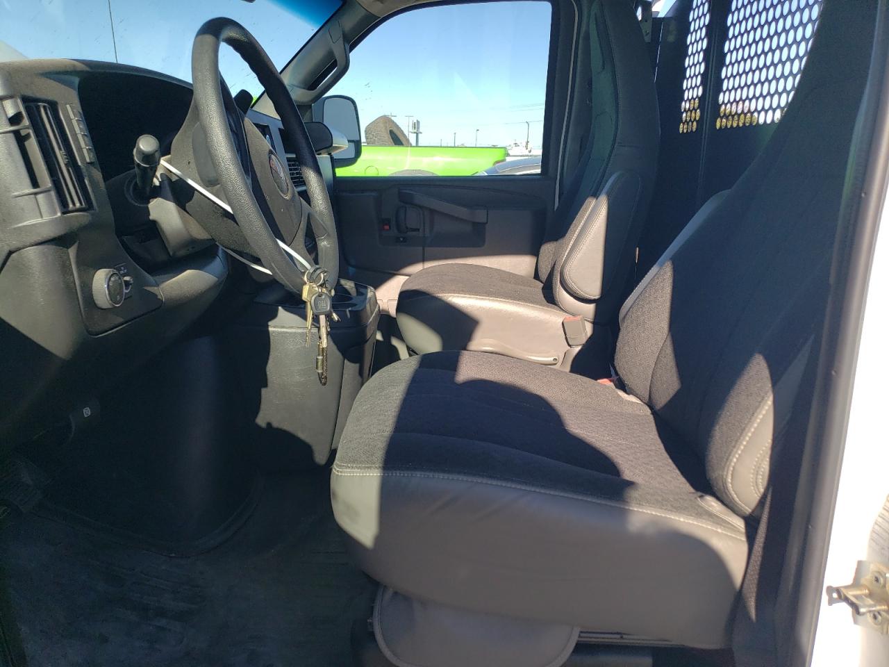 2022 GMC Savana Delivery Van VIN: 1GTW7AFP2N1188909 Lot: 70269895