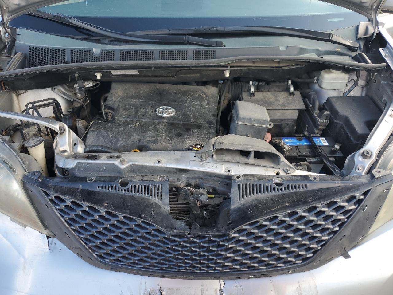 2011 Toyota Sienna Sport VIN: 5TDXK3DC1BS041655 Lot: 90010375