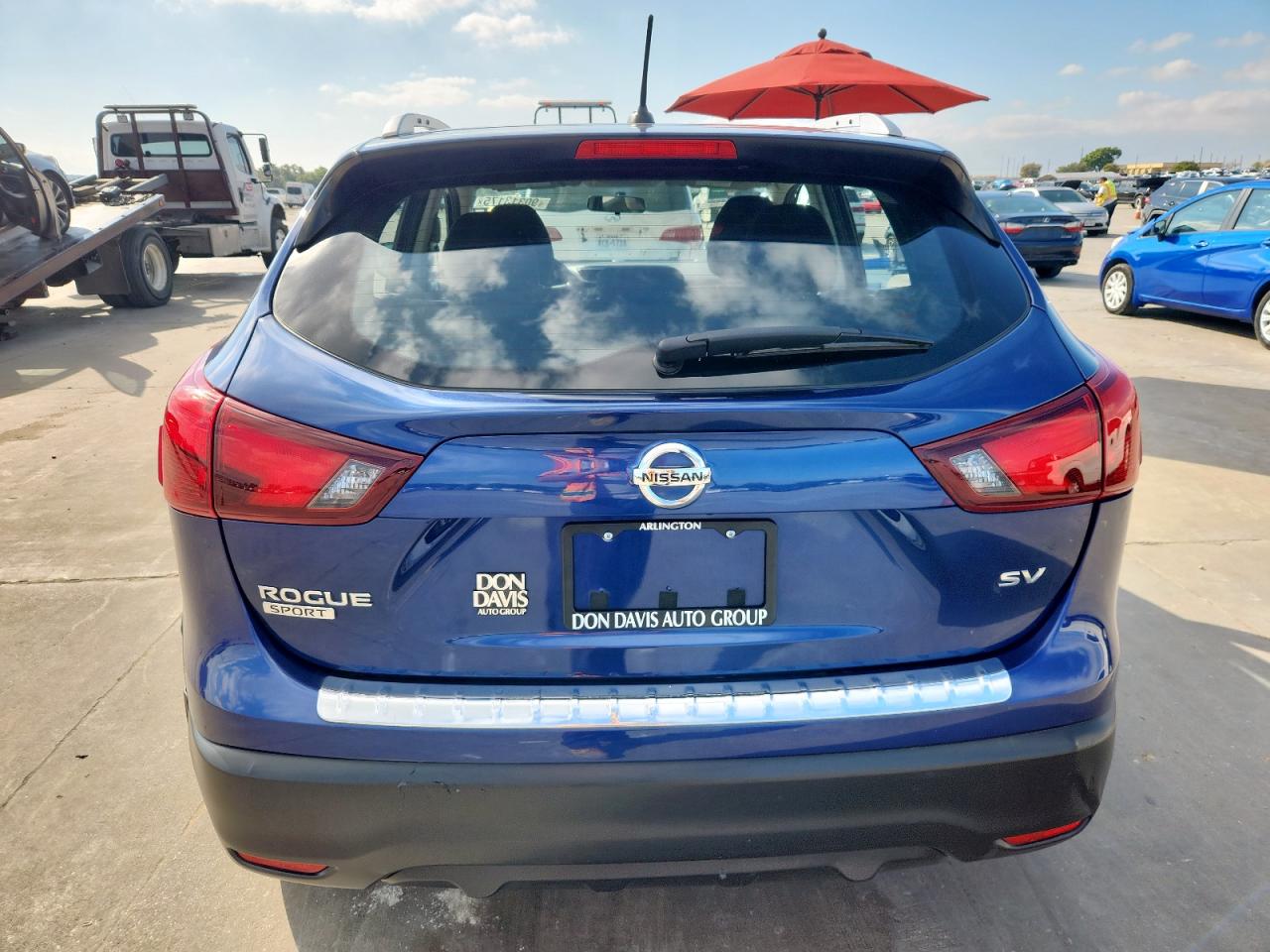 2017 Nissan Rogue Sport S VIN: JN1BJ1CP0HW010236 Lot: 90313175