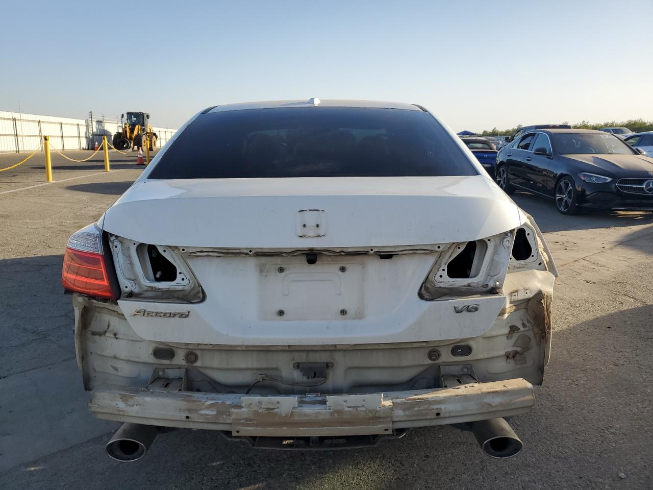 2013 Honda Accord Exl VIN: 1HGCR3F89DA046316 Lot: 85572235