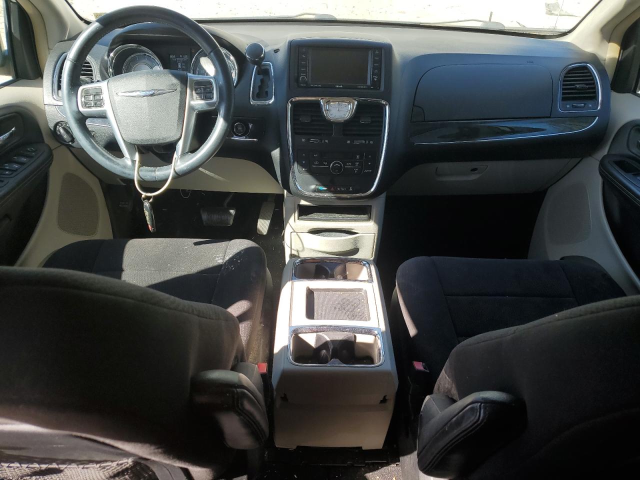 2011 Chrysler Town & Country Touring VIN: 2A4RR5DG2BR698230 Lot: 82600485