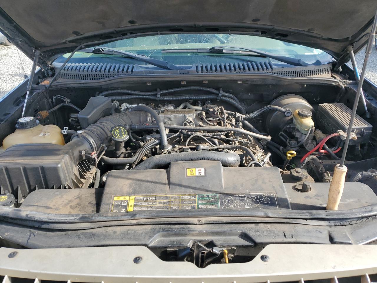 2004 Ford Explorer Eddie Bauer VIN: 1FMZU64W54ZA13952 Lot: 86152315