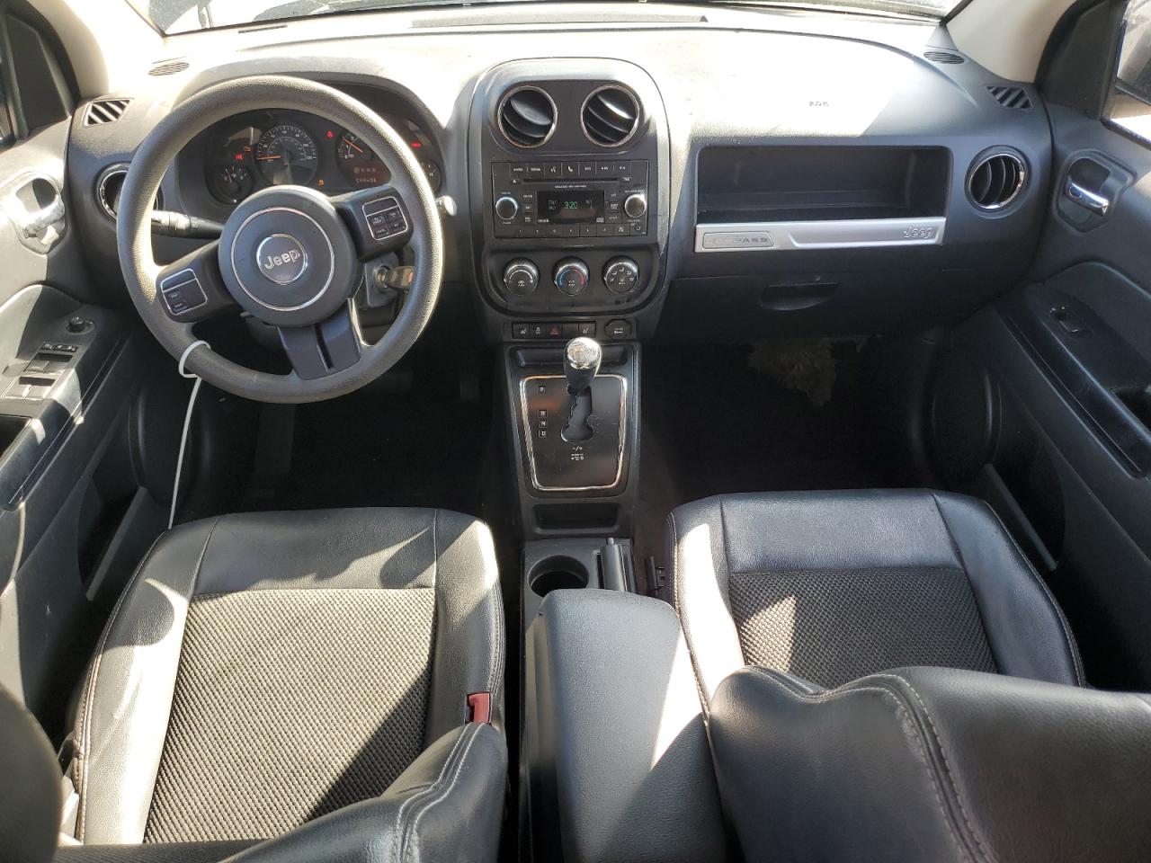 2015 Jeep Compass Sport VIN: 1C4NJCBA3FD328332 Lot: 85305095