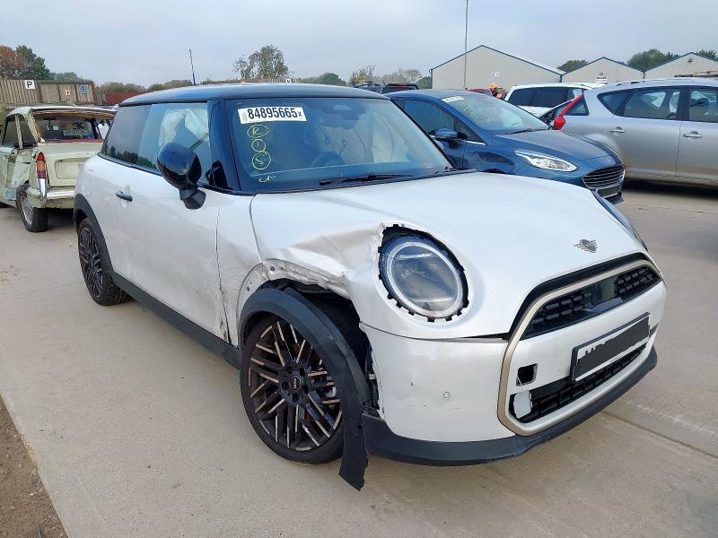 2024 MINI COOPER EXCLUSIVE C AUTO 