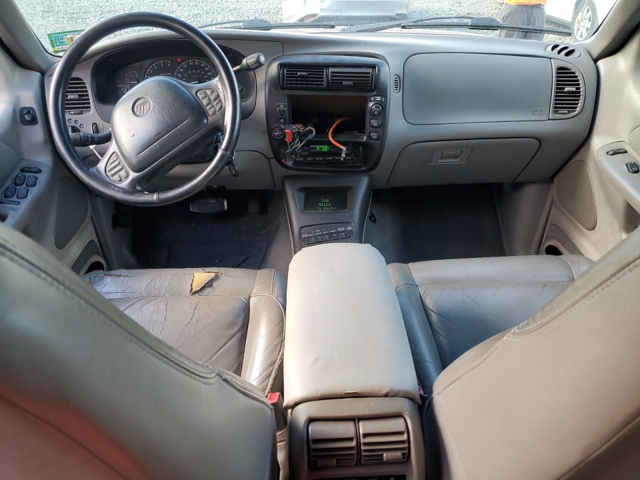 2000 Mercury Mountaineer VIN: 4M2ZU86P7YUJ39345 Lot: 82393025