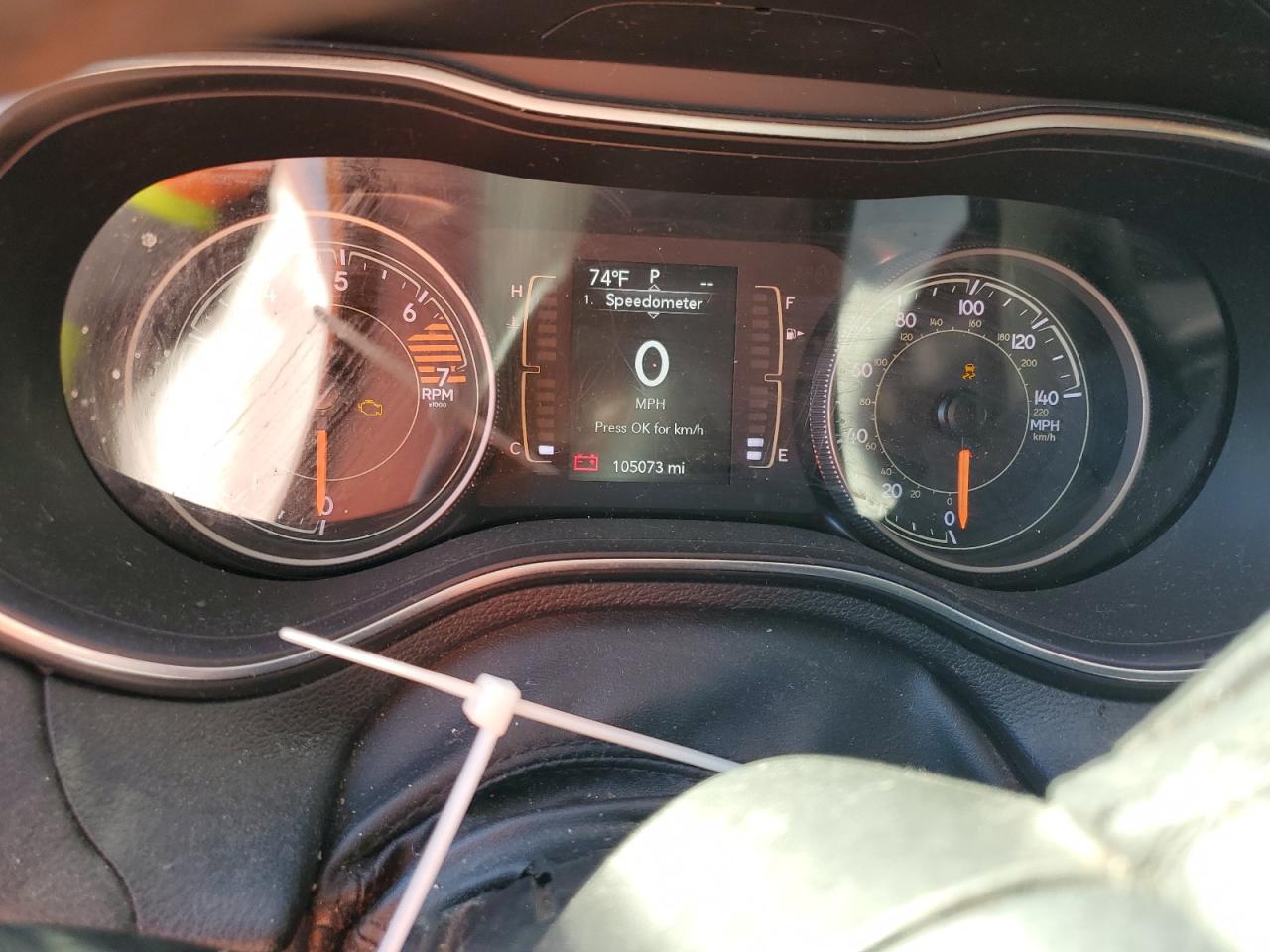 2019 Jeep Cherokee Latitude VIN: 1C4PJLCB0KD266303 Lot: 86070145