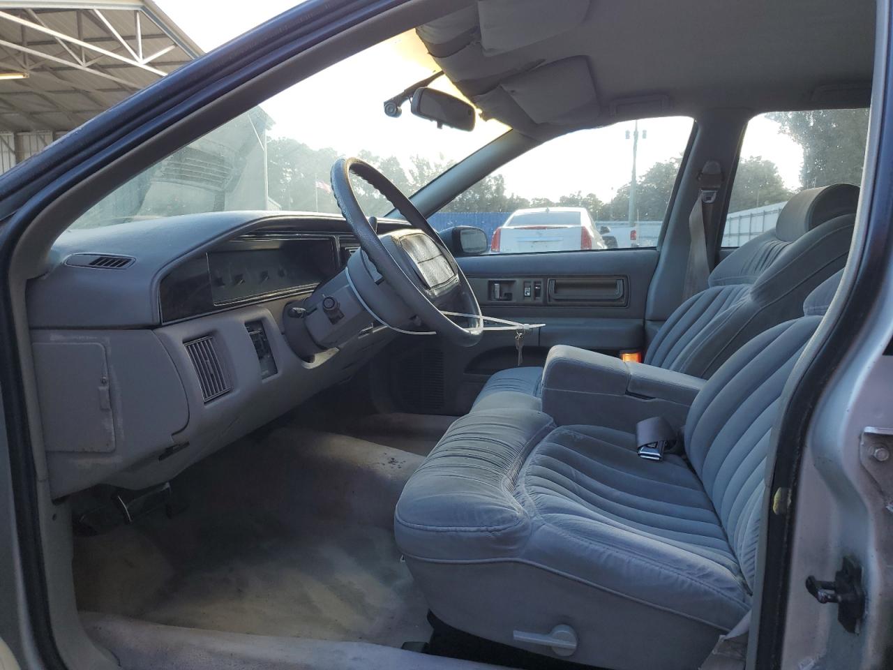 1992 Buick Roadmaster VIN: 1G4BN5377NR453577 Lot: 85686315