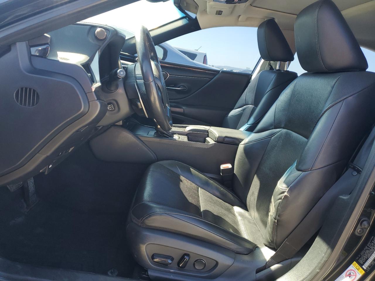 2019 Lexus Es 300H VIN: 58AB21B10KU002961 Lot: 81960725