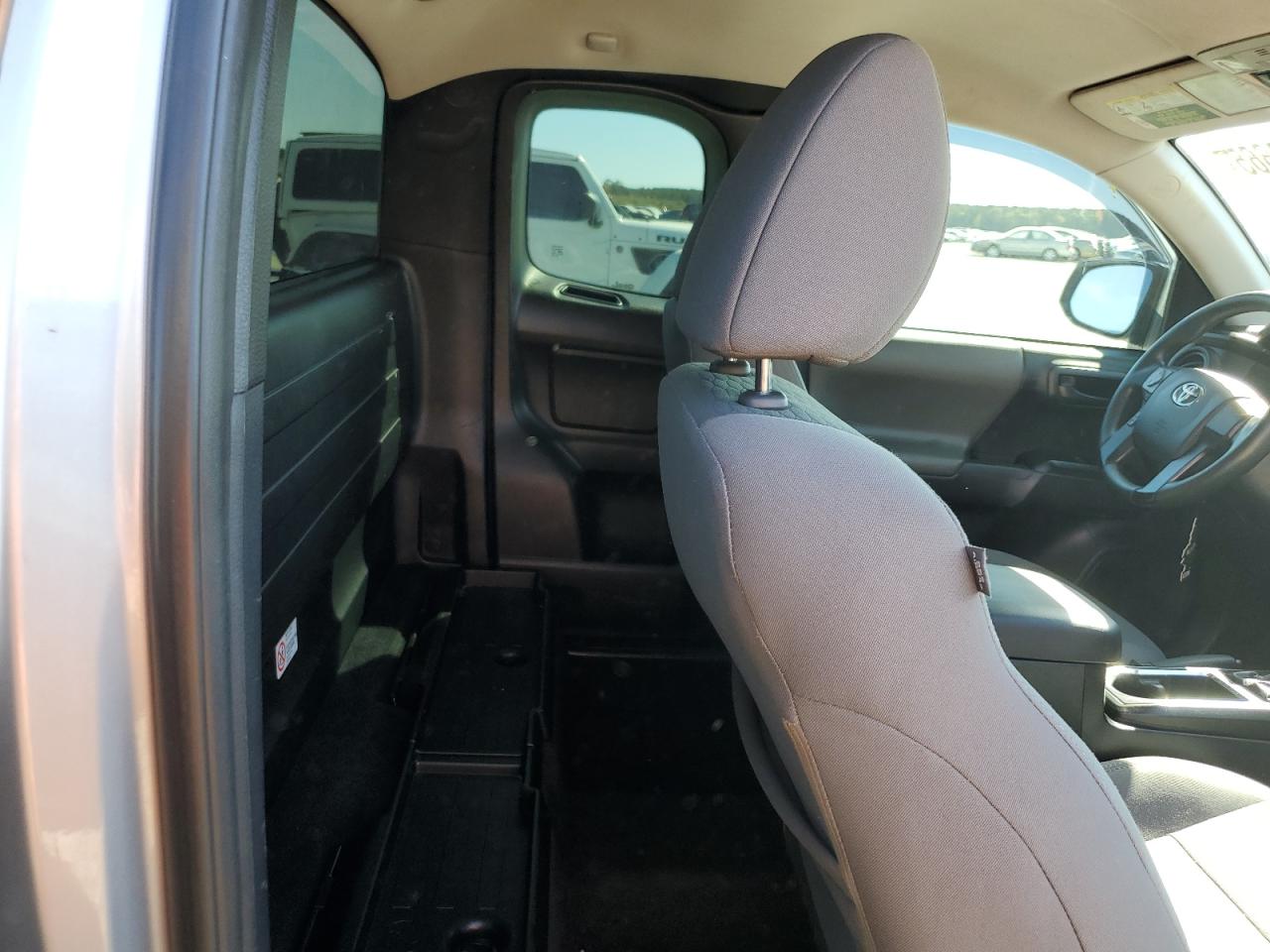 2017 Toyota Tacoma Access Cab VIN: 5TFSX5EN3HX057690 Lot: 87403665