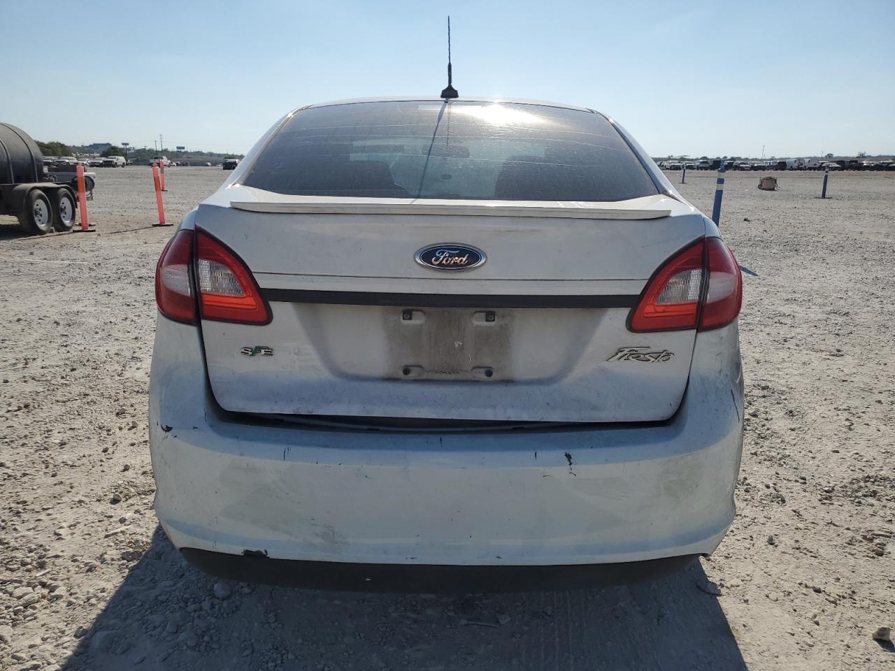 2013 Ford Fiesta Se VIN: 3FADP4BJ9DM167072 Lot: 82545105