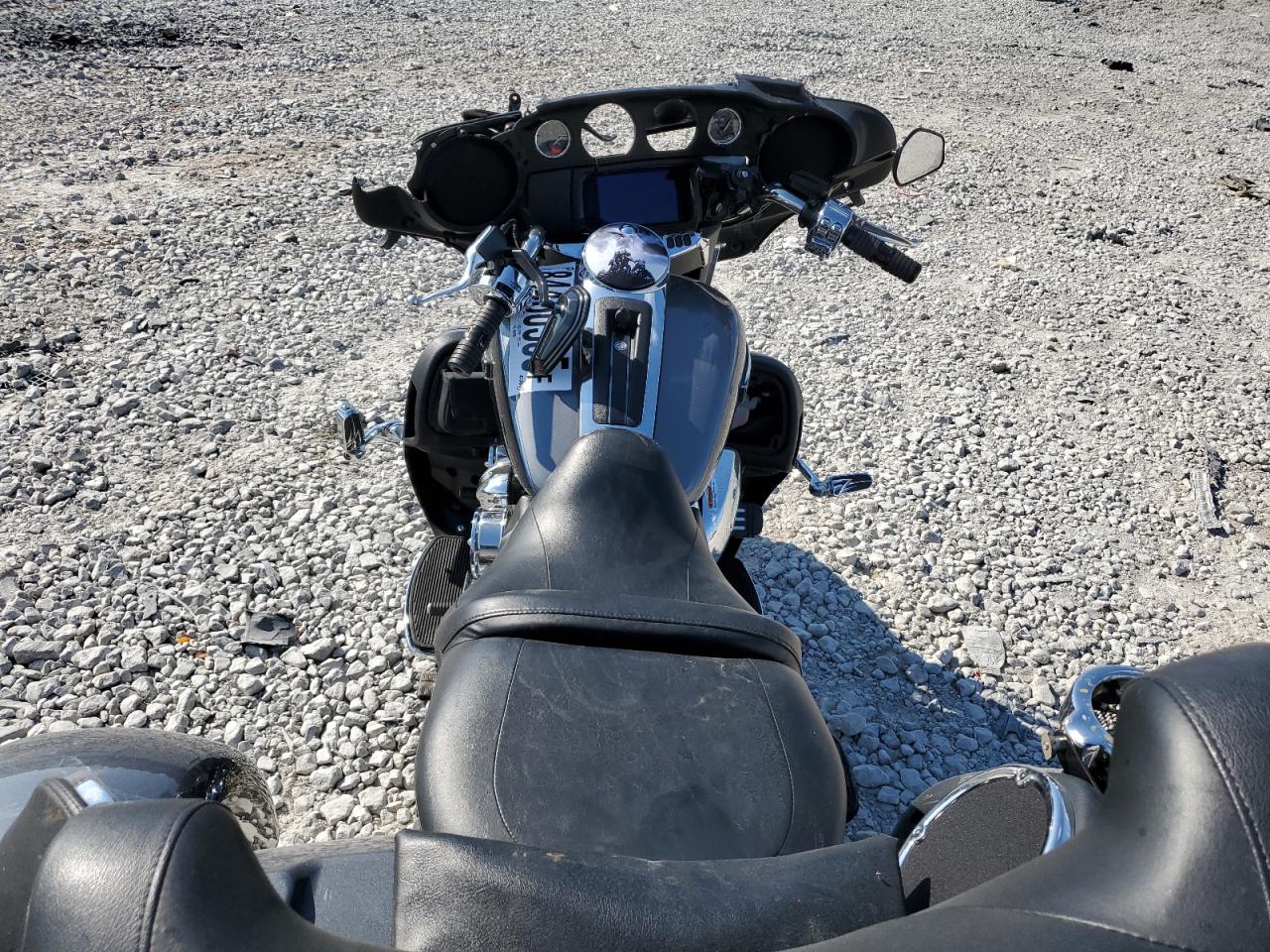 2021 Harley-Davidson Flhtcutg VIN: 1HD1MAF1XMB859068 Lot: 84450535