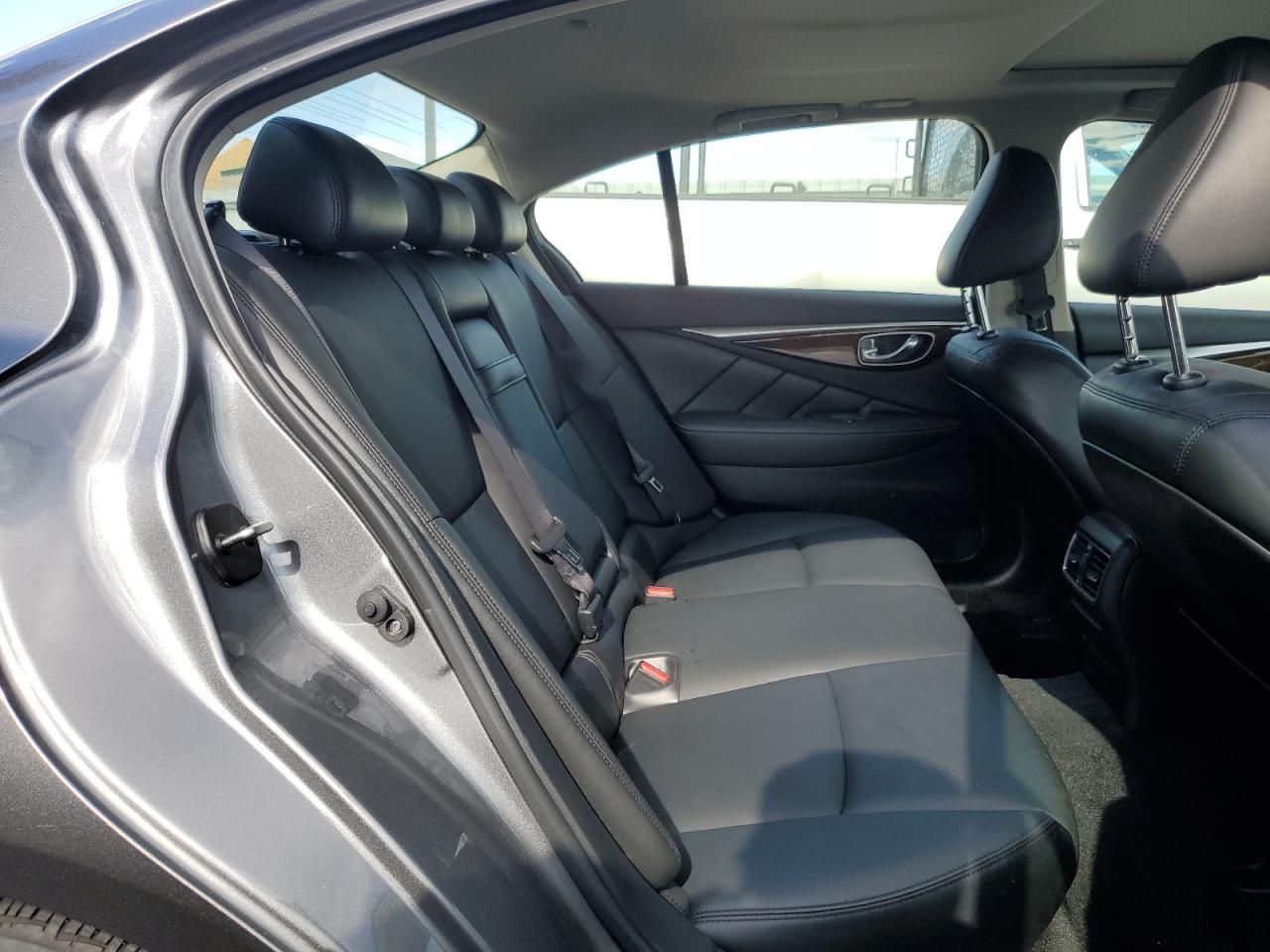 2018 Infiniti Q50 Luxe VIN: JN1EV7AR0JM439516 Lot: 87081925