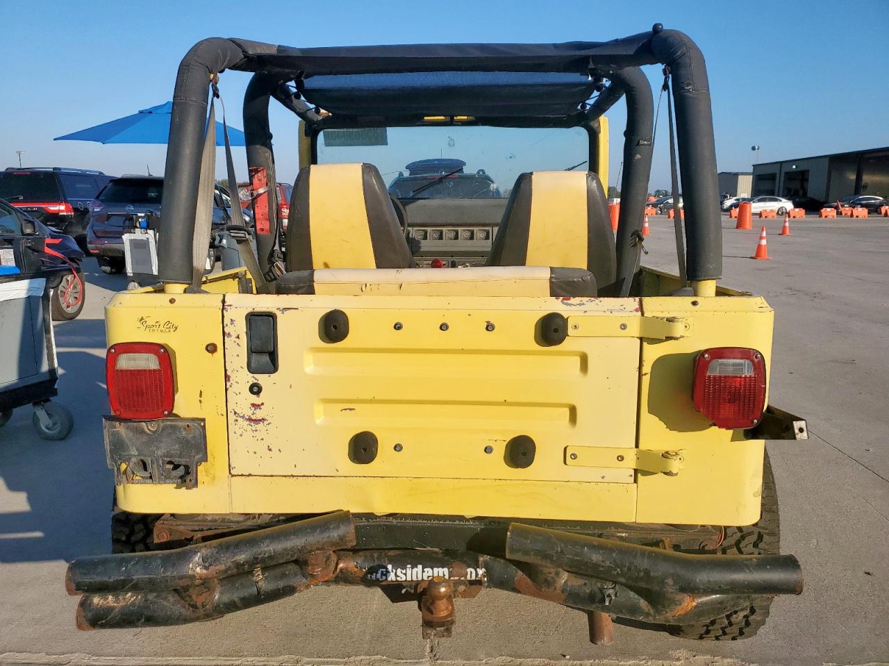 1992 Jeep Wrangler / Yj S VIN: 2J4FY19P1NJ537426 Lot: 85889035