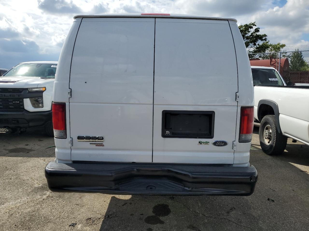 2011 Ford Econoline E350 Super Duty Van VIN: 1FTSS3EL6BDB27922 Lot: 85520015