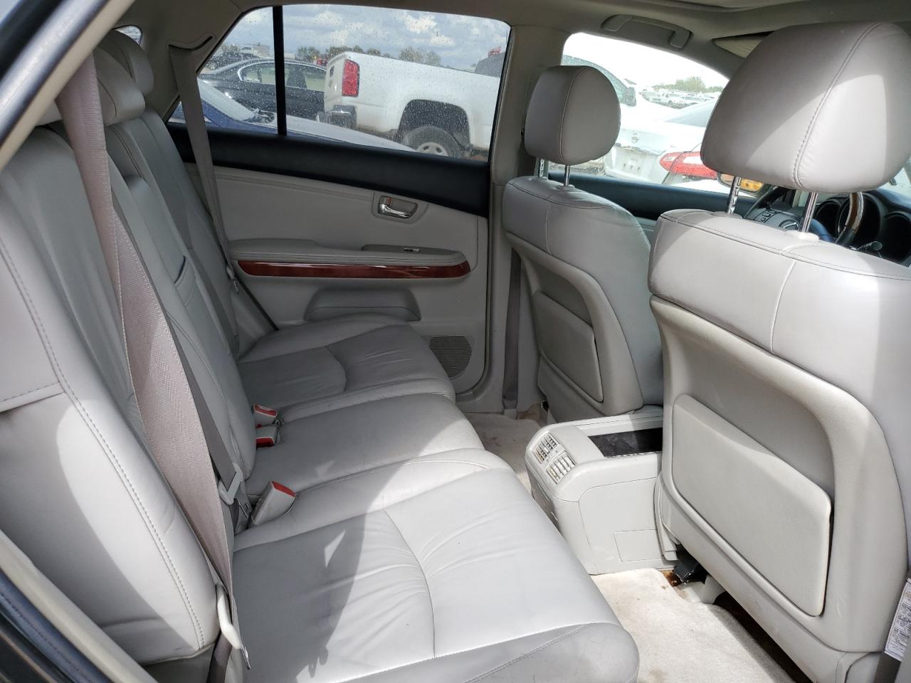 2004 Lexus Rx 330 VIN: JTJGA31U640015345 Lot: 90017835