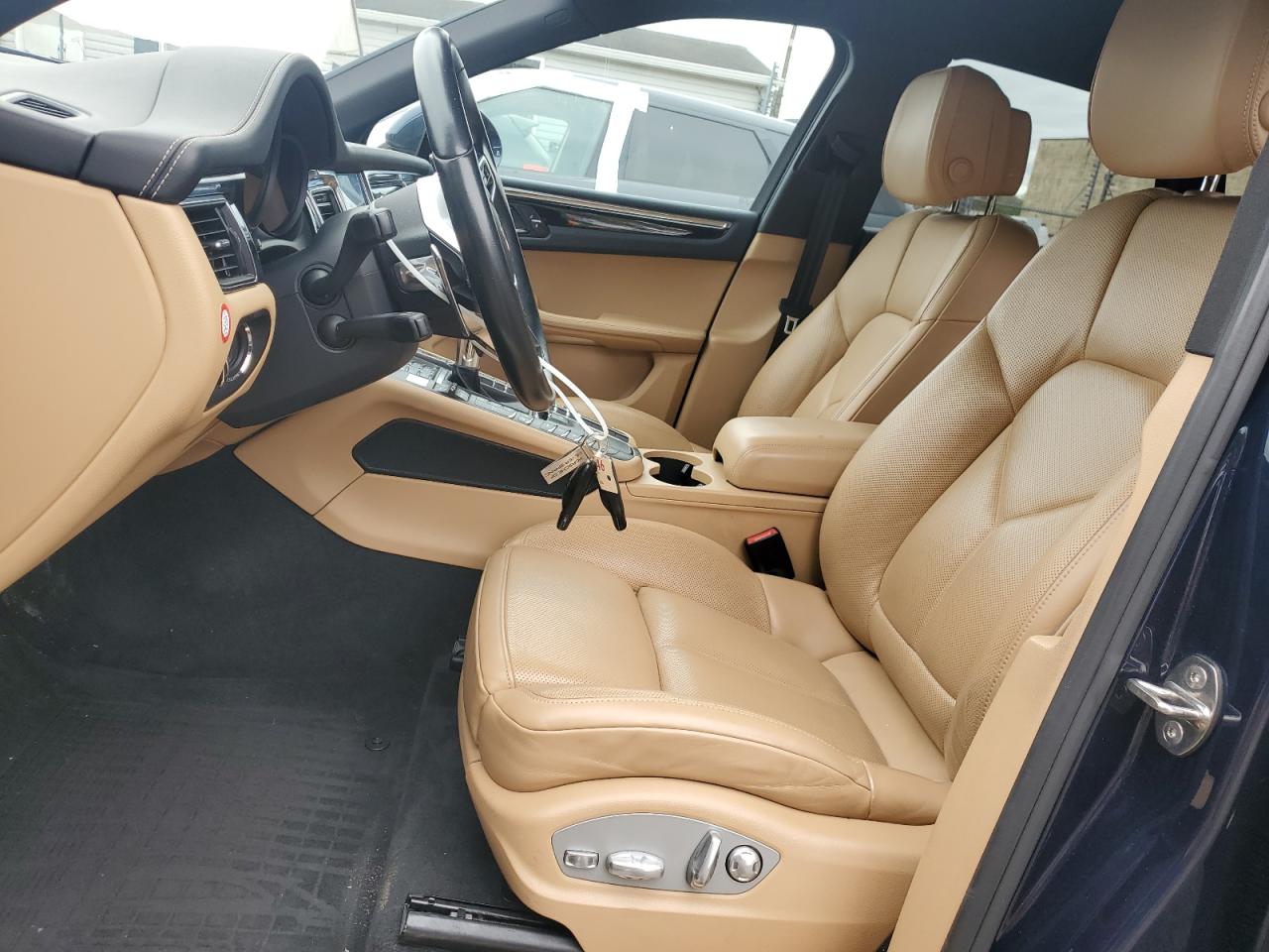 2017 Porsche Macan S VIN: WP1AB2A5XHLB13533 Lot: 86316935