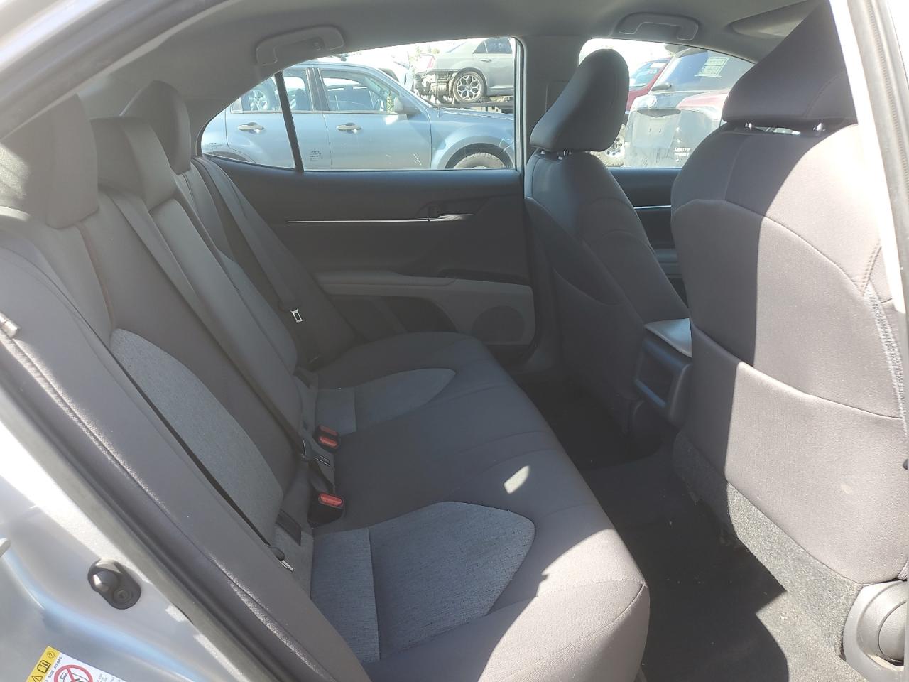 2019 Toyota Camry L VIN: 4T1B11HK4KU729238 Lot: 84051485