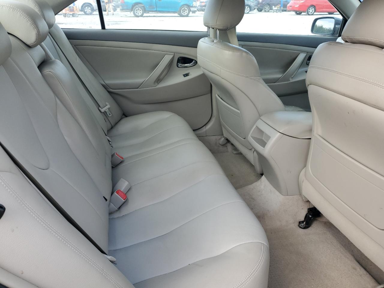 2010 Toyota Camry Base VIN: 4T1BF3EK2AU054957 Lot: 85779935