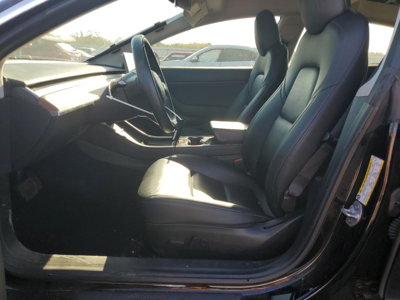 2019 Tesla Model 3 VIN: 5YJ3E1EB4KF198987 Lot: 85084825