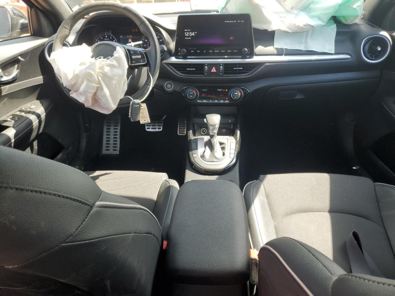 2024 Kia Forte Gt Line VIN: 3KPF54AD9RE832168 Lot: 86868055