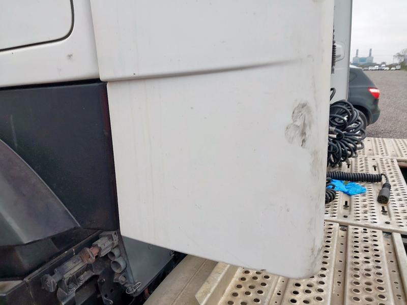 2014 MERCEDES-BENZ ACTROS (4) 