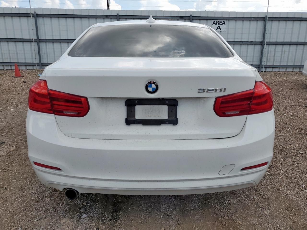 2018 BMW 320 I VIN: WBA8E1G56JNU93213 Lot: 85724055