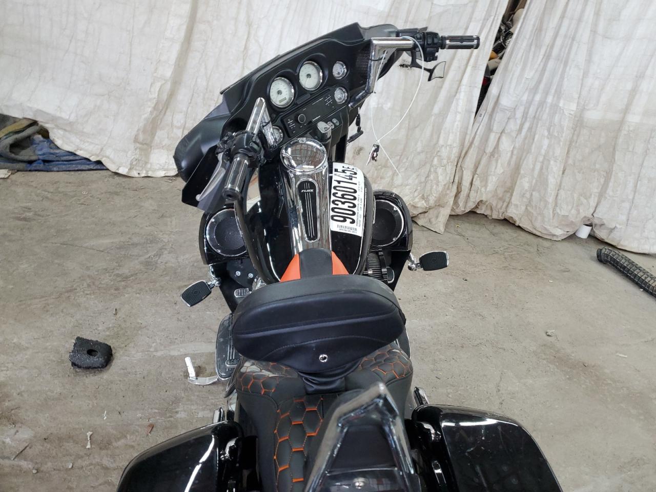 2012 Harley-Davidson Flhx Street Glide VIN: 1HD1KBM10CB660785 Lot: 90360145