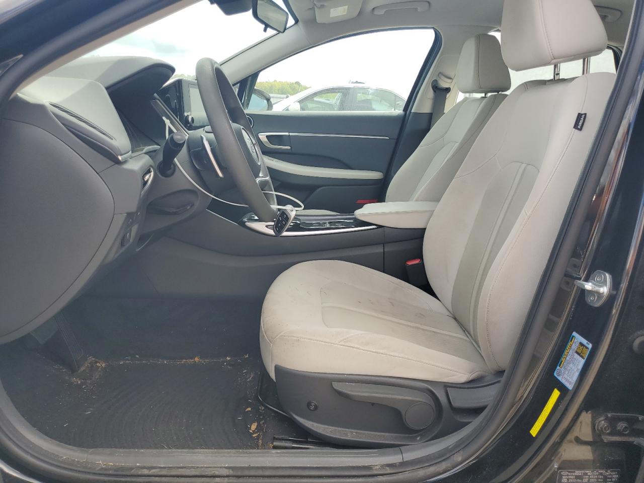 2022 Hyundai Sonata Hybrid VIN: KMHL24JJ5NA041792 Lot: 84934545