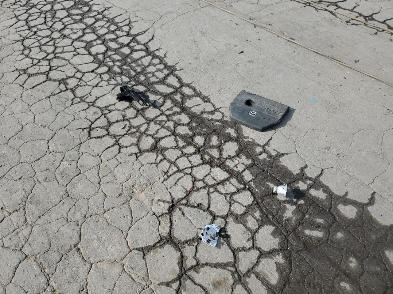 2011 Mazda 3 S VIN: JM1BL1K53B1412098 Lot: 90045315