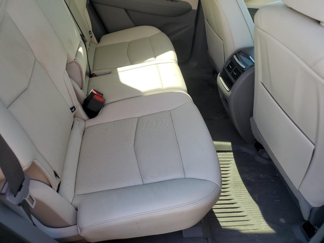 2022 Cadillac Xt5 Premium Luxury VIN: 1GYKNDR41NZ110480 Lot: 84484125