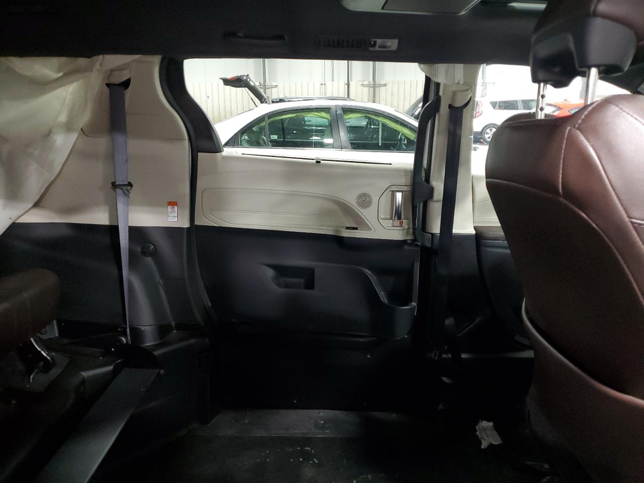 2022 Toyota Sienna Limited VIN: 5TDERKECXNS122136 Lot: 85002565