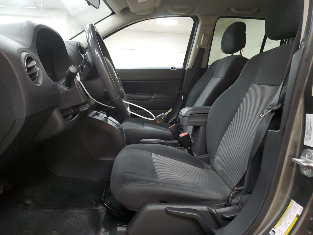 2012 Jeep Compass Latitude VIN: 1C4NJDEB5CD683590 Lot: 84460925