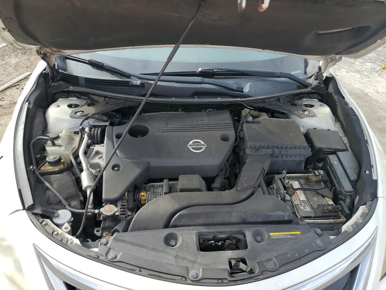 2015 Nissan Altima 2.5 VIN: 1N4AL3AP2FC224098 Lot: 82346135