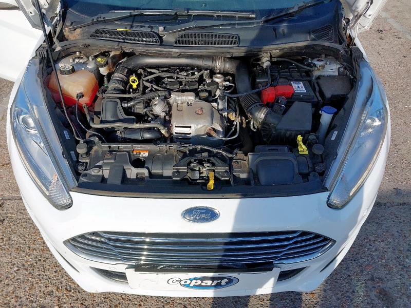 2017 FORD FIESTA TITANIUM TURBO AUT 