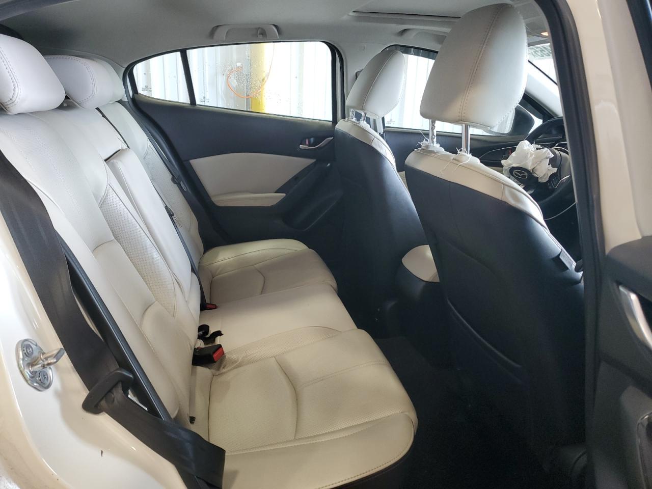 2018 Mazda 3 Grand Touring VIN: 3MZBN1M34JM255055 Lot: 90140455