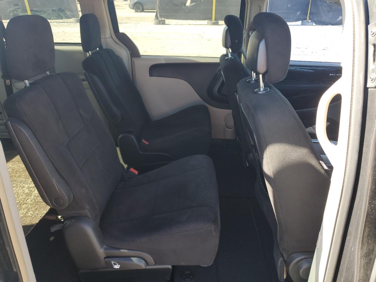 2011 Dodge Grand Caravan Crew VIN: 2D4RN5DG7BR751217 Lot: 89463565