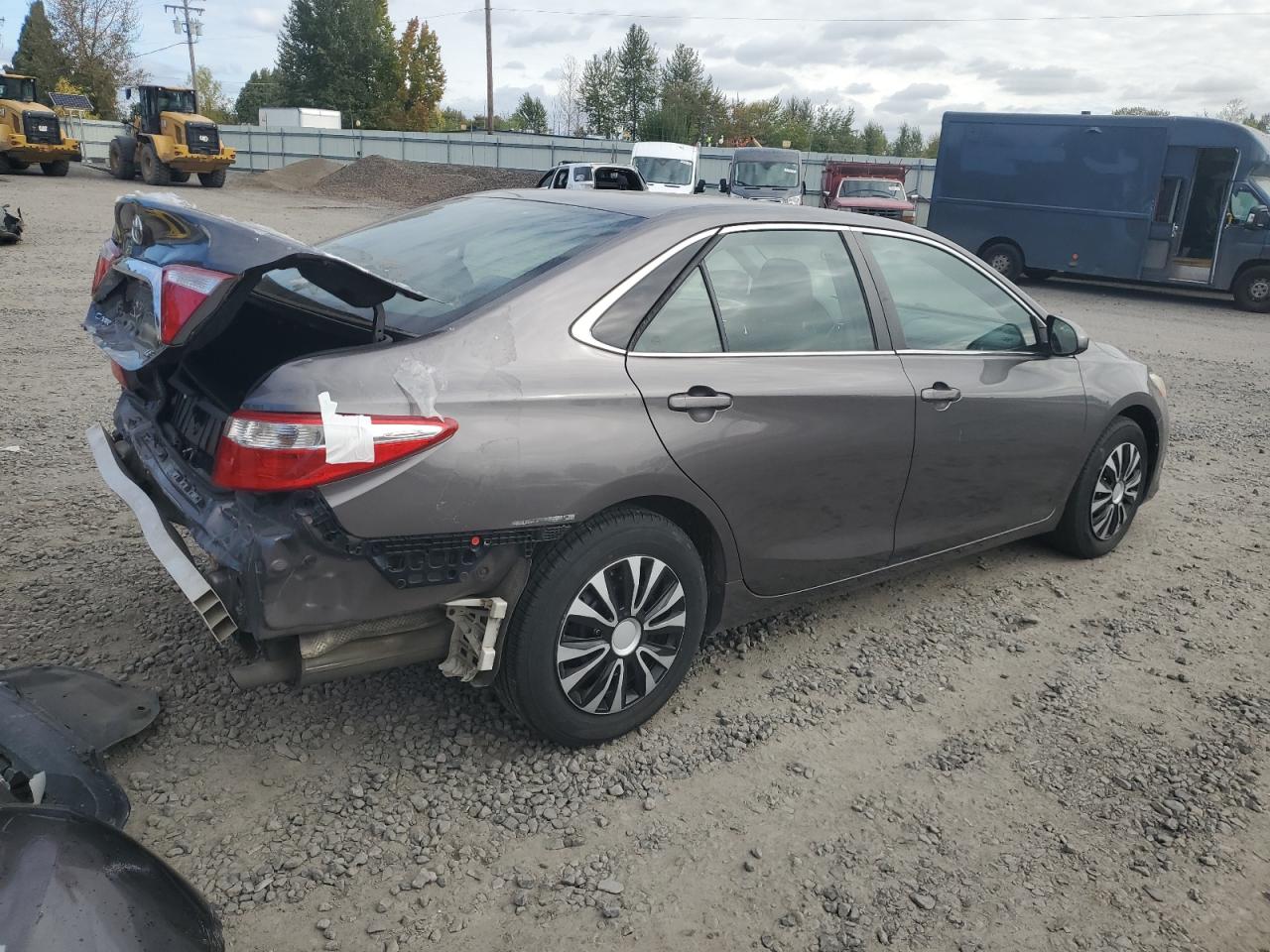 2016 Toyota Camry Le grey sedan gas 4T1BF1FK7GU194322 photo #4