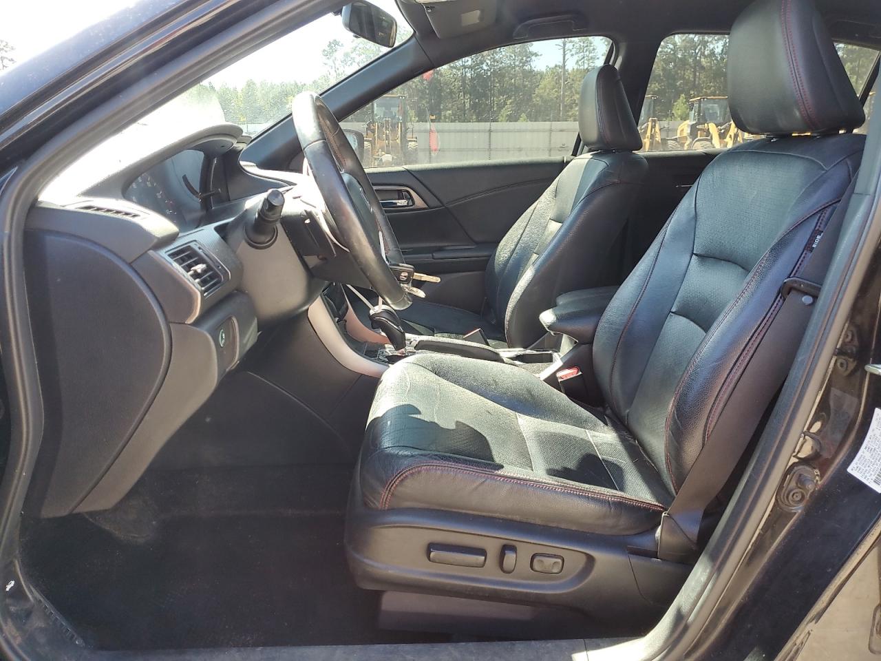 2017 Honda Accord Sport Special Edition VIN: 1HGCR2F12HA004329 Lot: 85272195