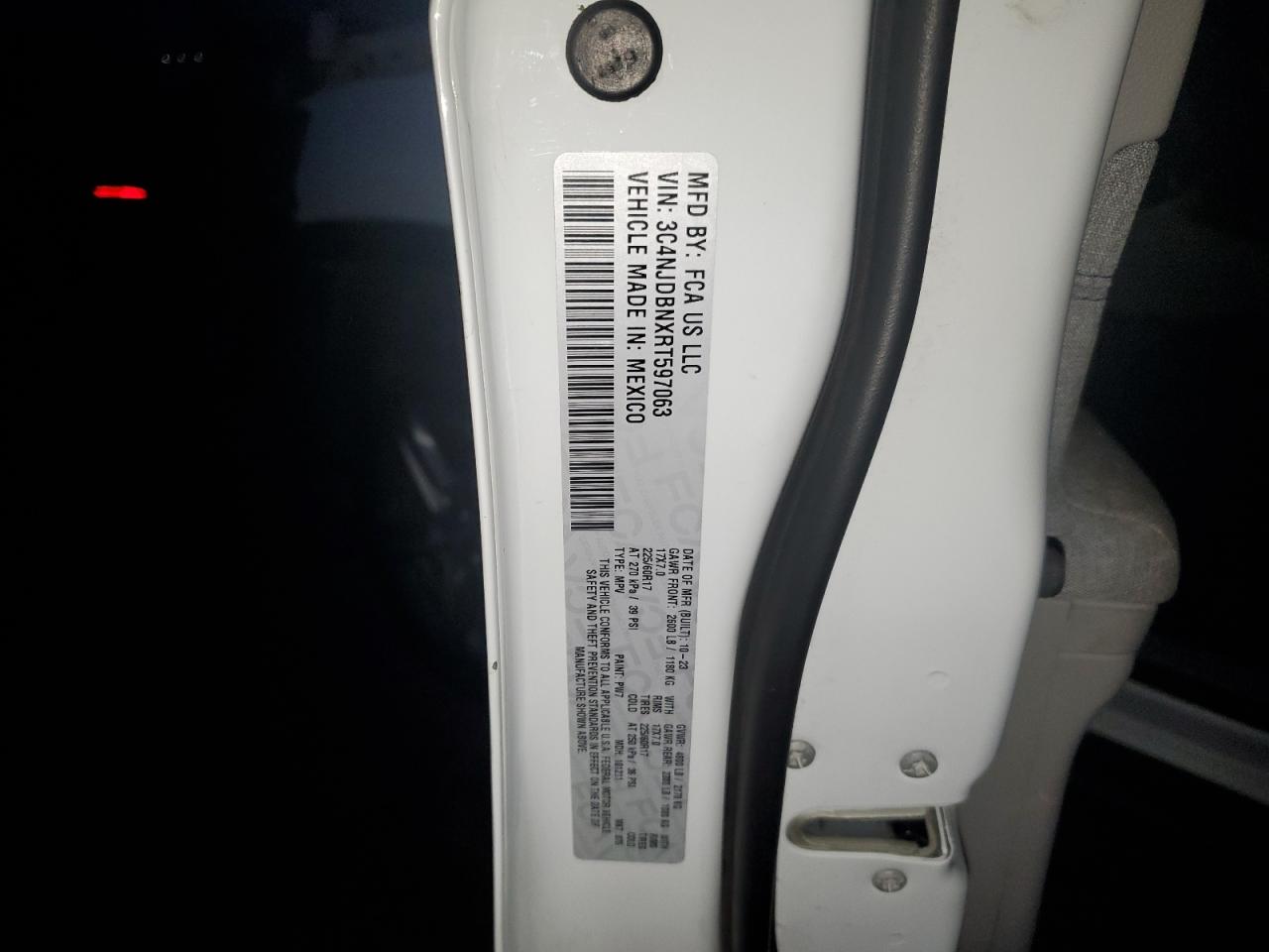 2024 Jeep Compass Latitude VIN: 3C4NJDBNXRT597063 Lot: 82132385