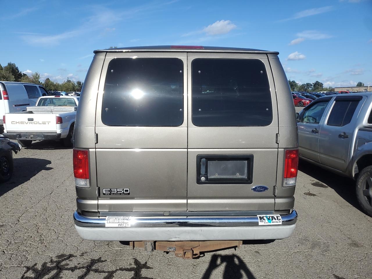 2003 Ford Econoline E350 Super Duty Van VIN: 1FDSE34F93HA65943 Lot: 84936515