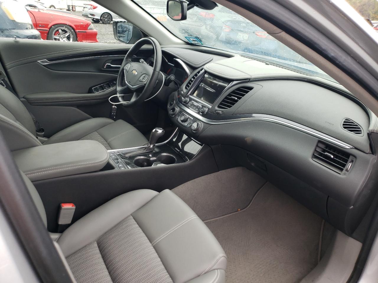 2018 Chevrolet Impala Lt VIN: 2G1105S39J9177526 Lot: 82284655