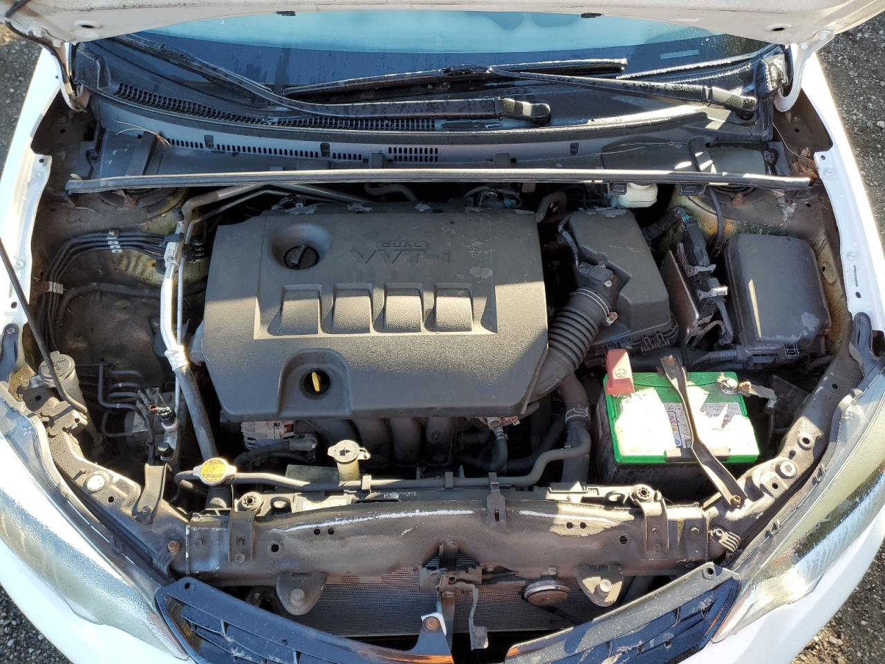 2015 Toyota Corolla L VIN: 2T1BURHE2FC261288 Lot: 85560425