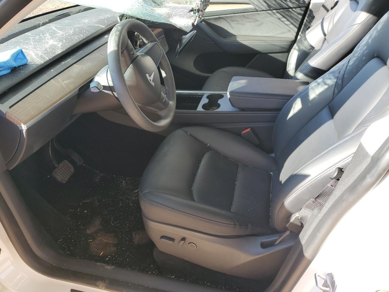 2023 Tesla Model Y VIN: 7SAYGDEE5PA026311 Lot: 90147165