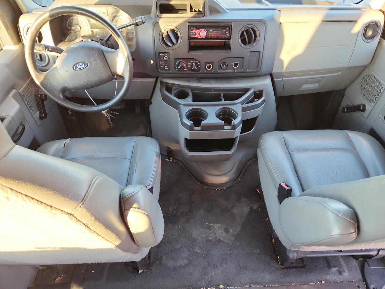 2009 Ford Econoline E350 Super Duty Wagon VIN: 1FBSS31L69DA79925 Lot: 90524995