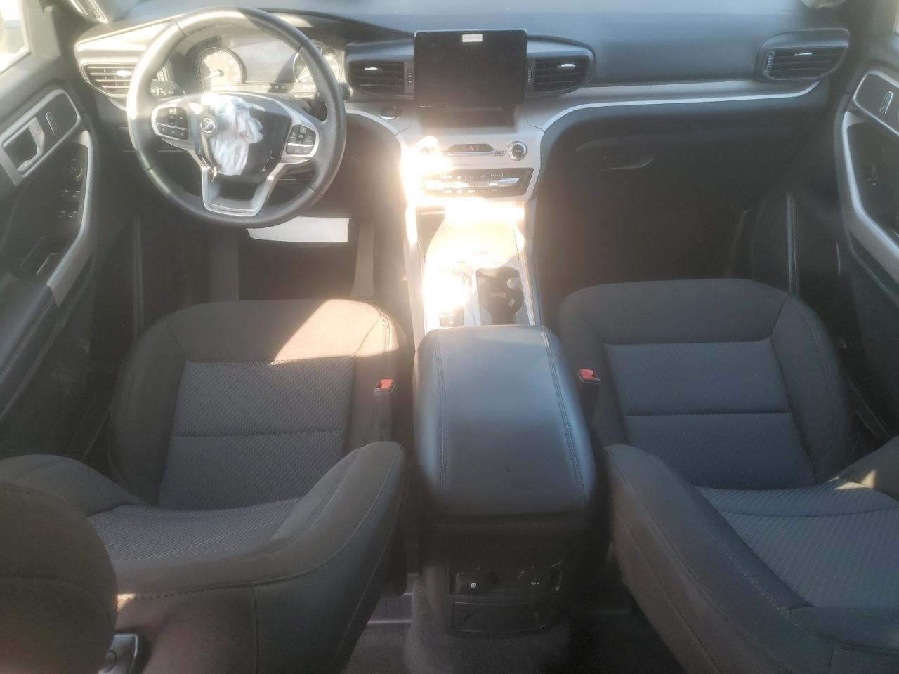 2024 Ford Explorer Xlt VIN: 1FMSK7DH0RGA89869 Lot: 84703895